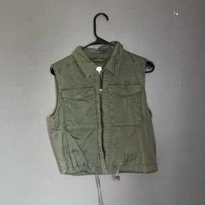 Hunter green vest size small brand A New Day